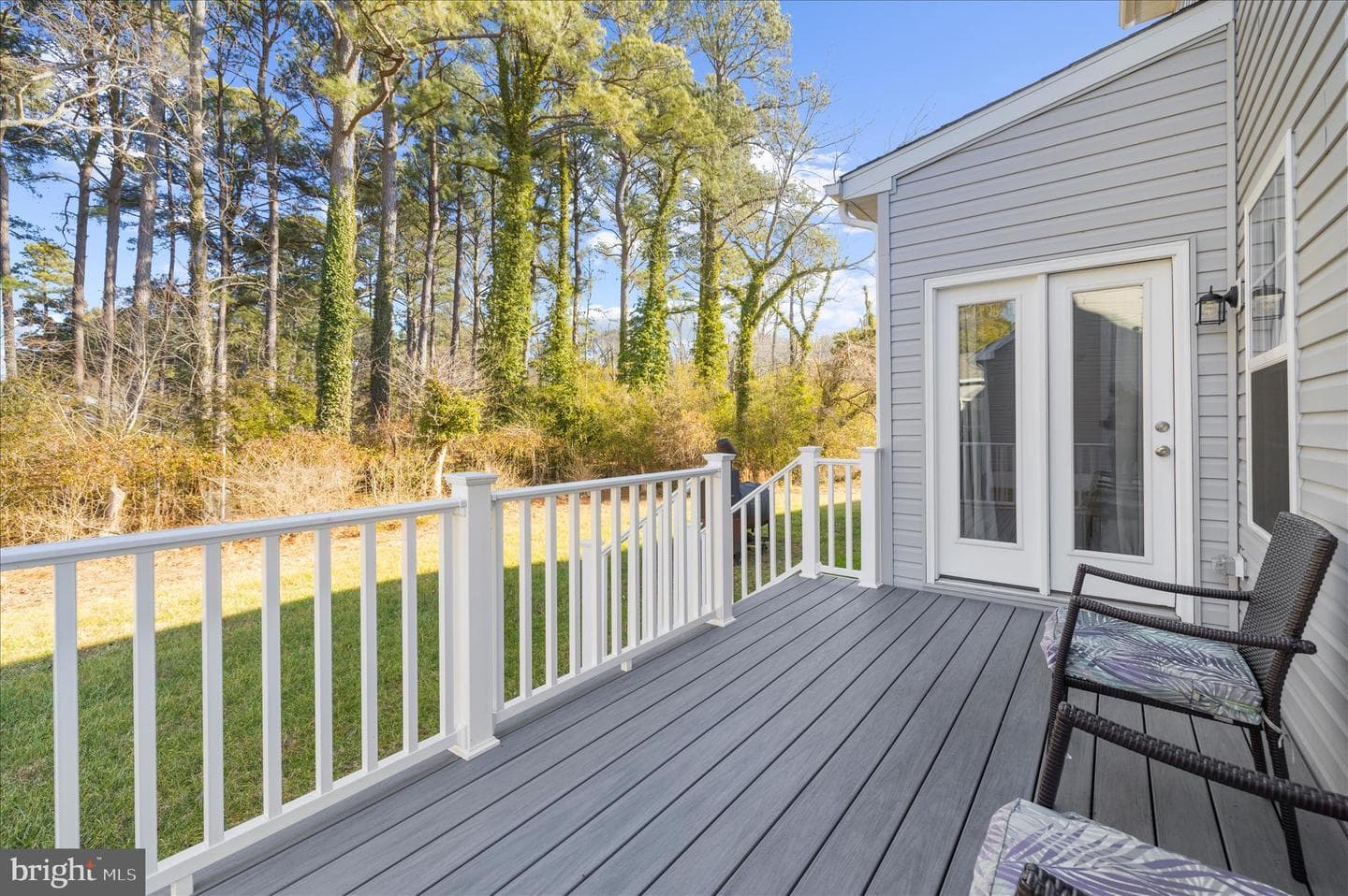 150 Regulator Drive N photo 54