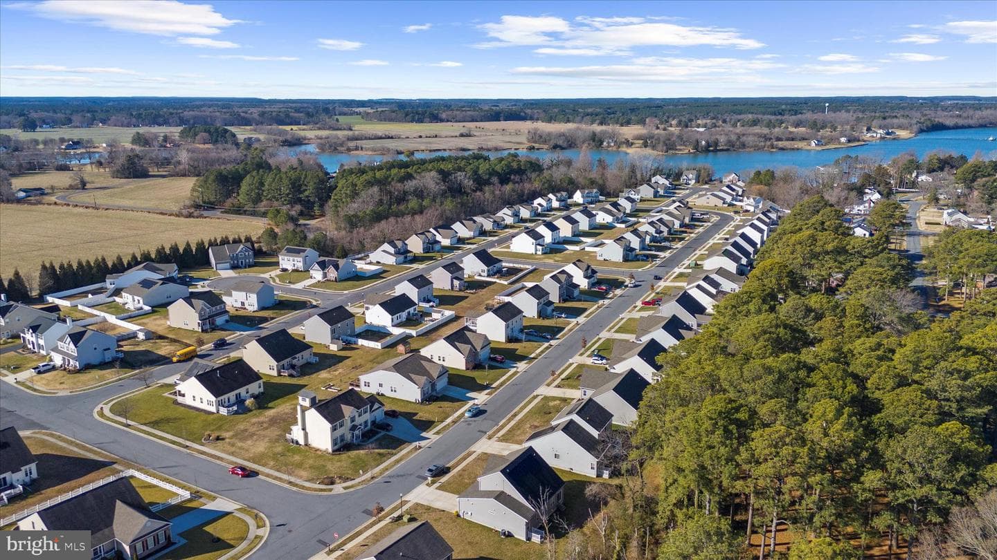 150 Regulator Drive N photo 62
