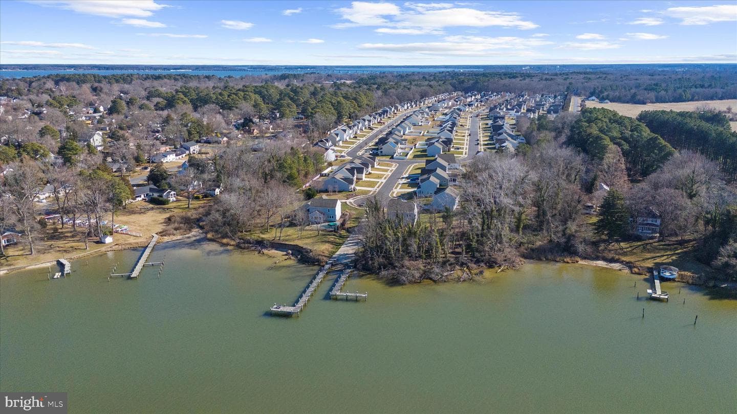 150 Regulator Drive N photo 66