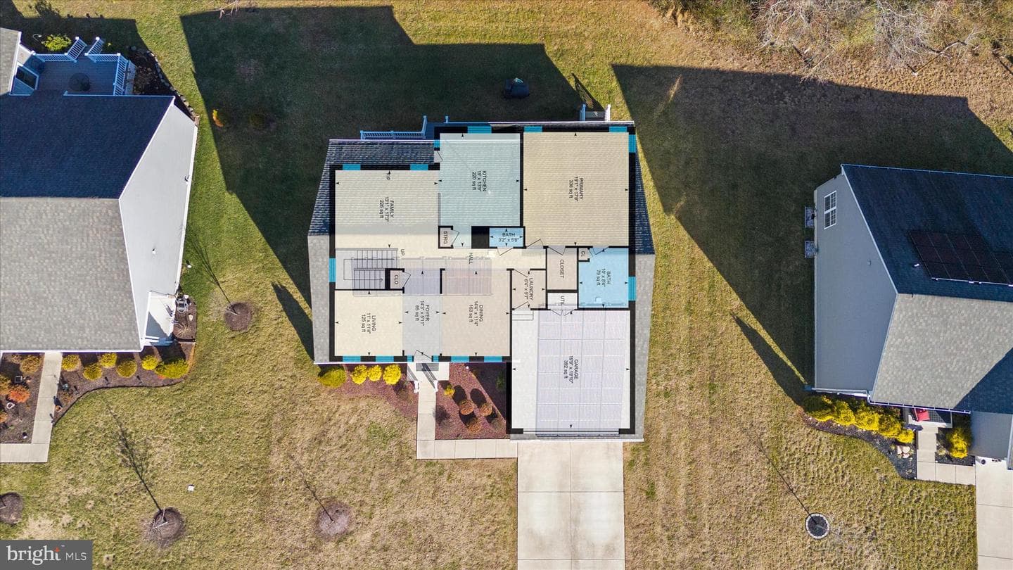 150 Regulator Drive N photo 79