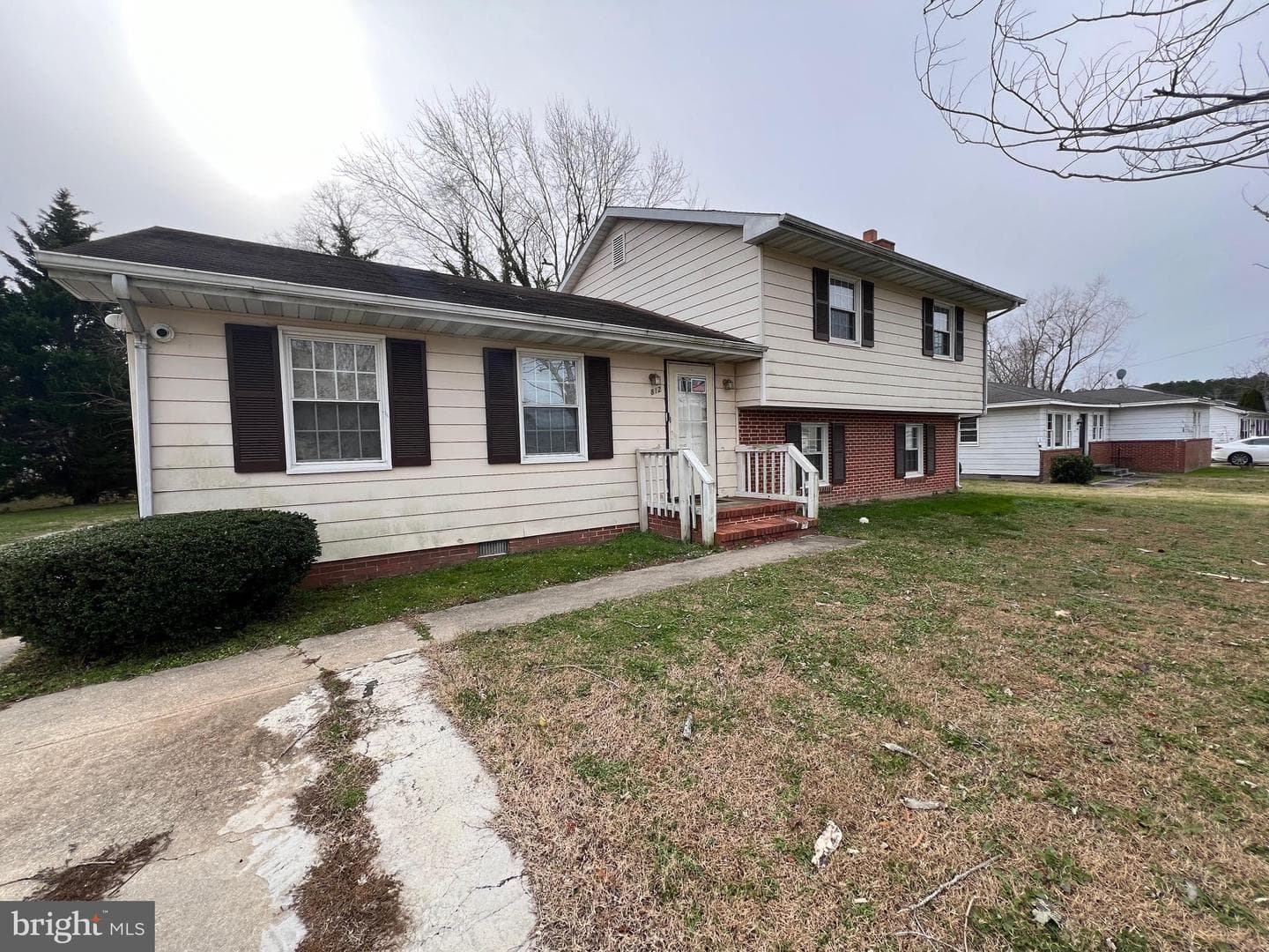 812 Bradley Avenue, Cambridge