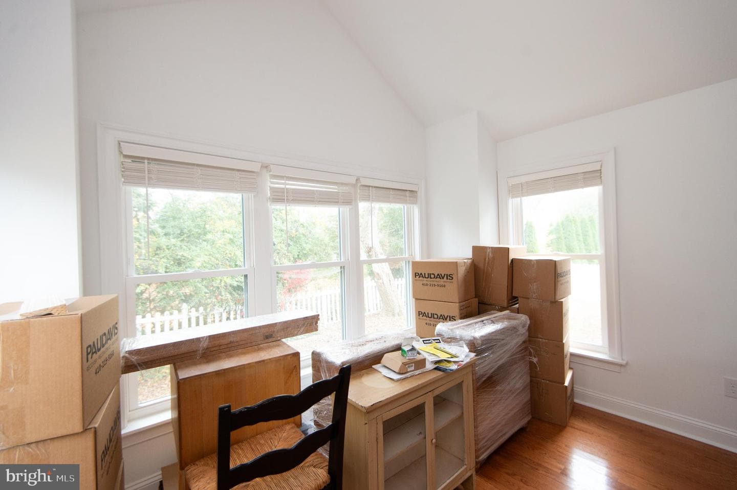 1003 Travers Street photo 16