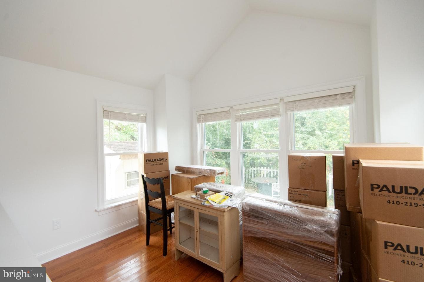 1003 Travers Street photo 17