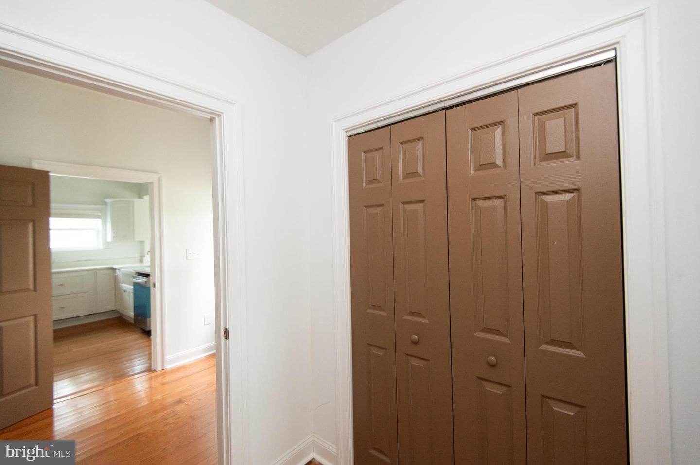1003 Travers Street photo 19