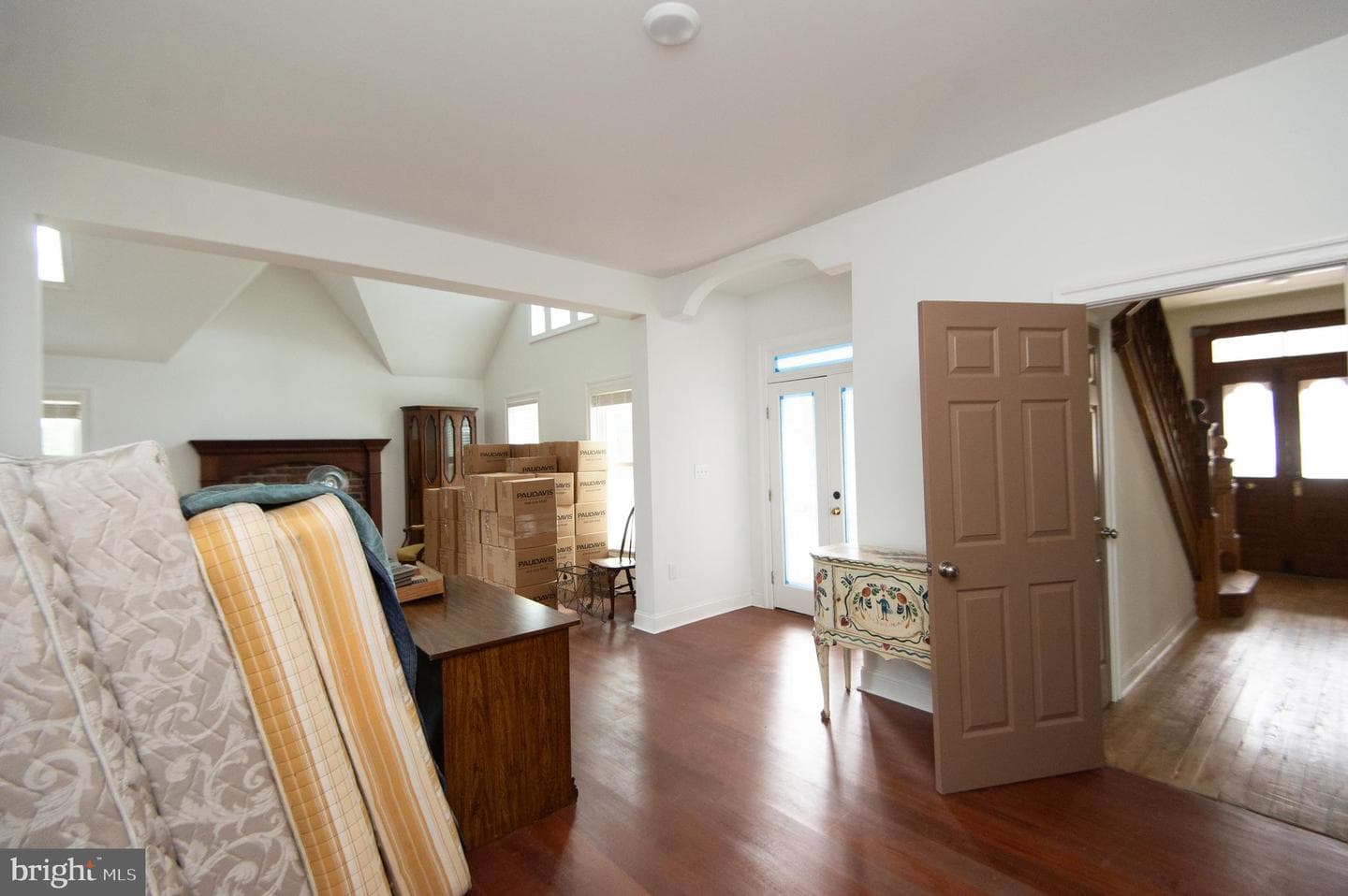 1003 Travers Street photo 30