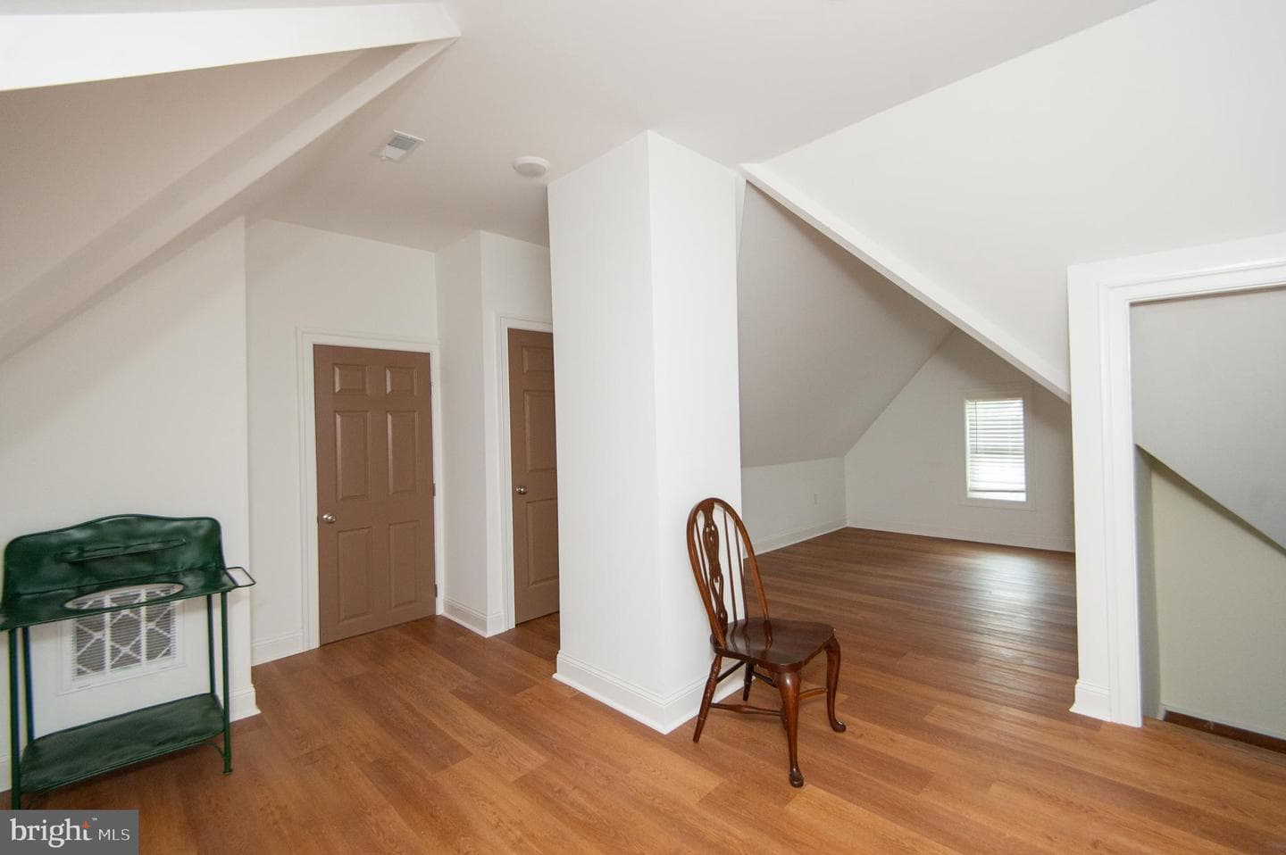 1003 Travers Street photo 58