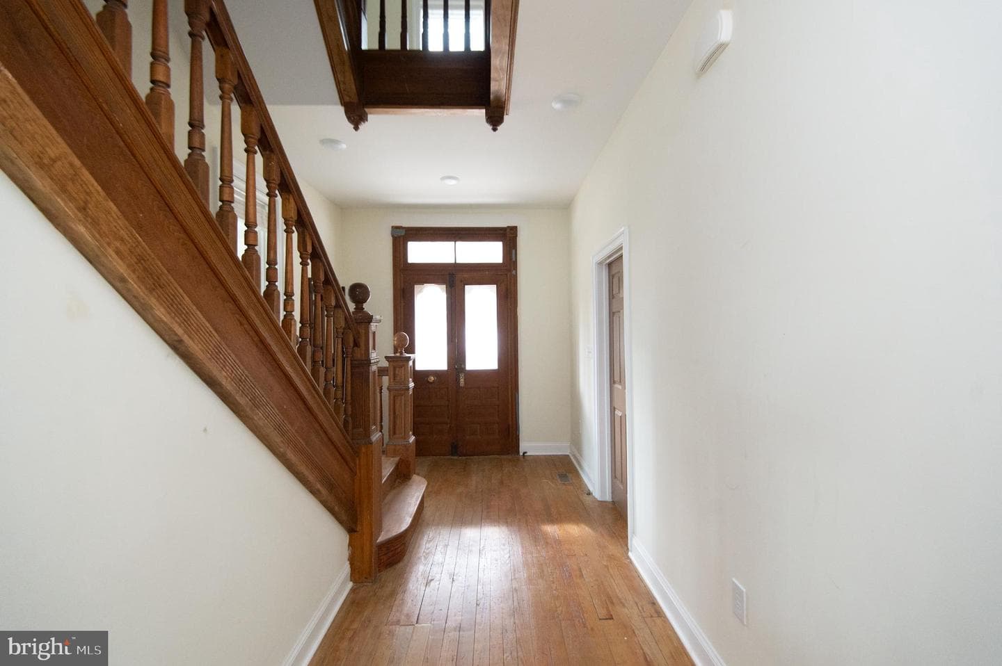 1003 Travers Street photo 59