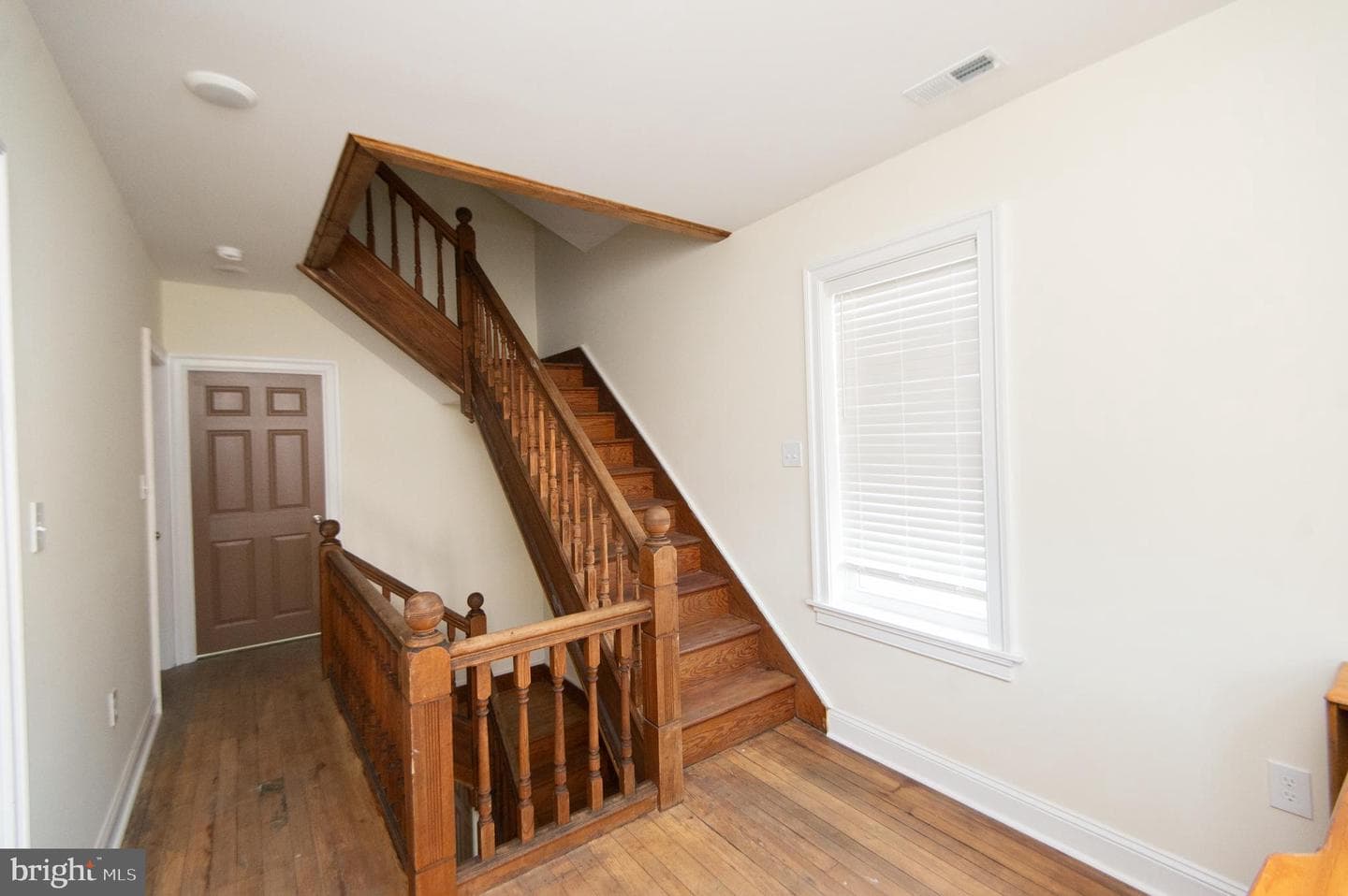 1003 Travers Street photo 62