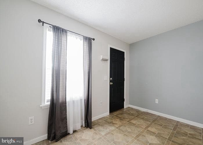 207 Broad Street photo 16