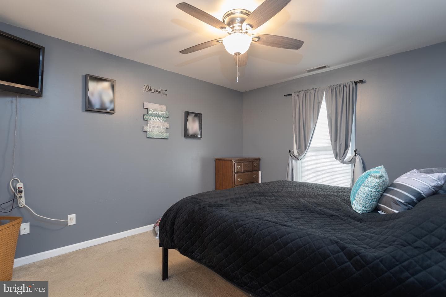 1303 Colonial Avenue photo 10