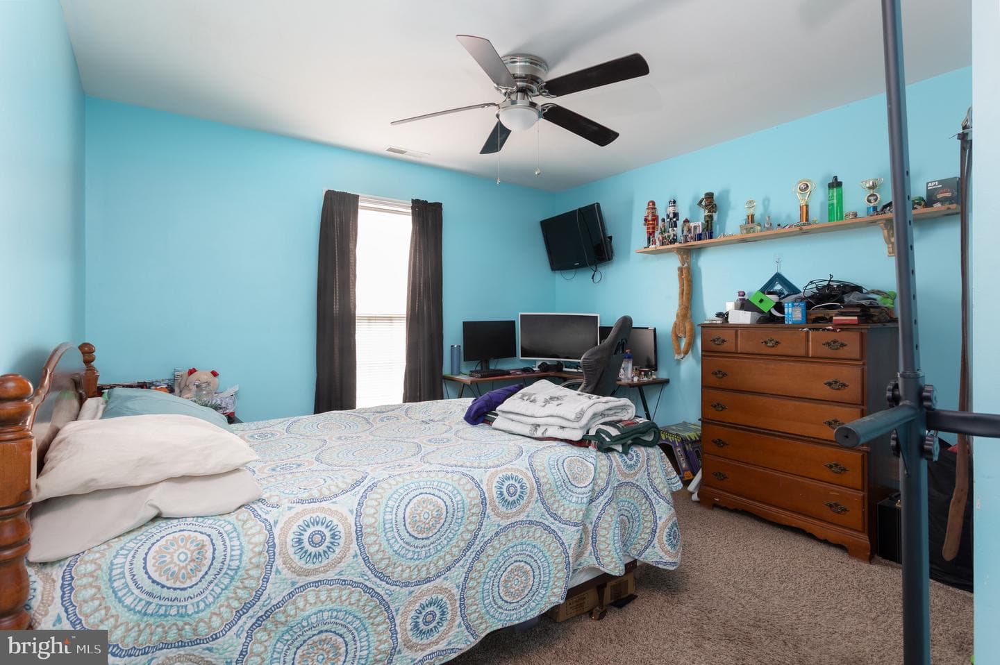 1303 Colonial Avenue photo 9