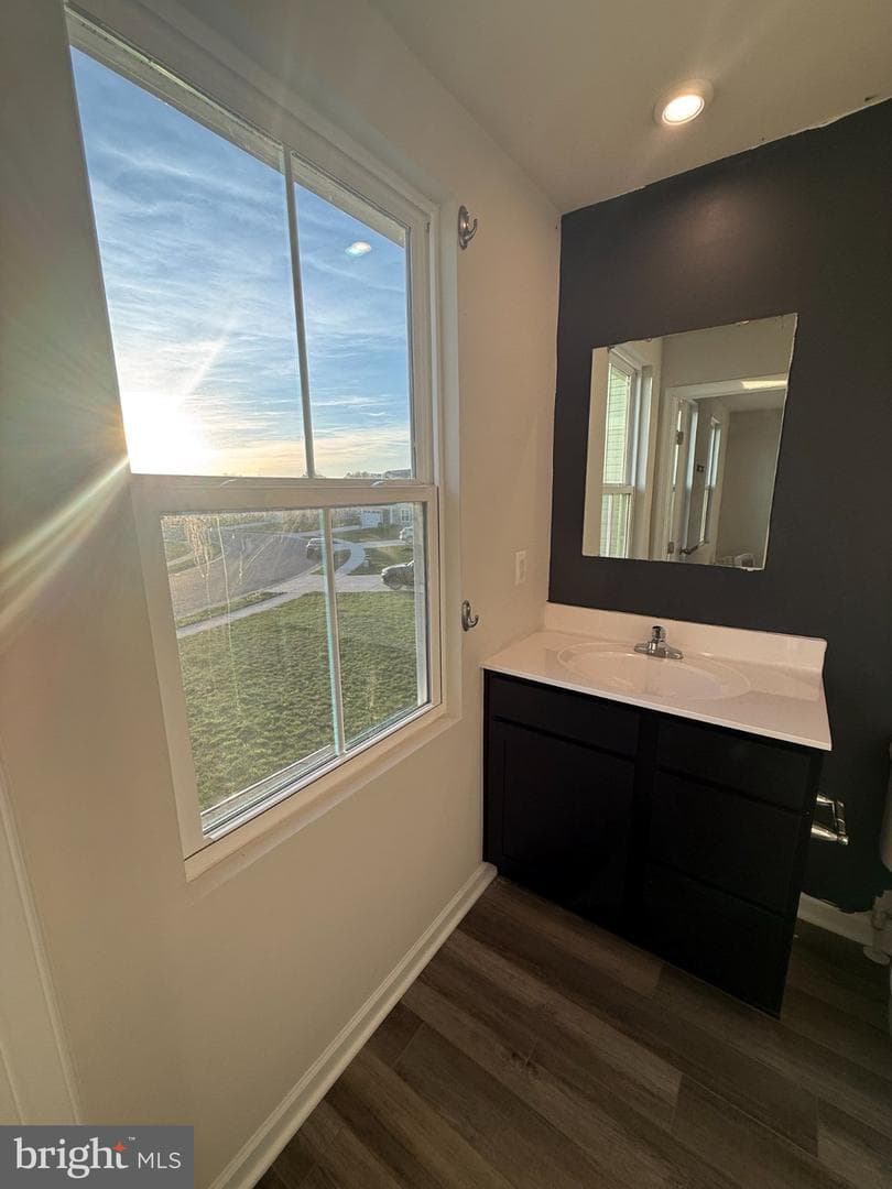 110 Mariners Way photo 12