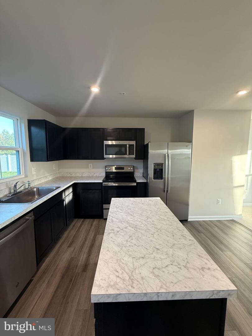 110 Mariners Way photo 5