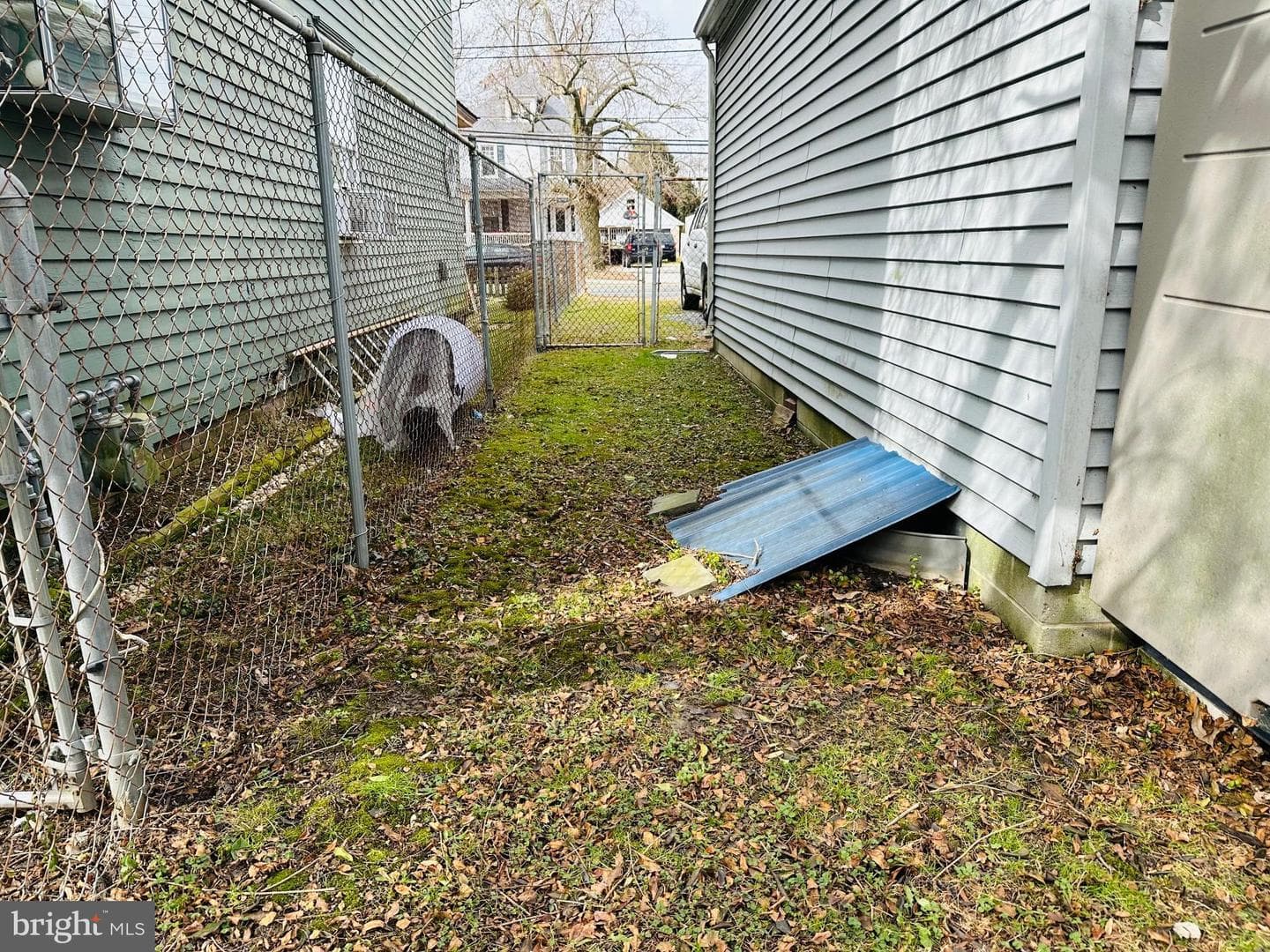 916 Race Street photo 21
