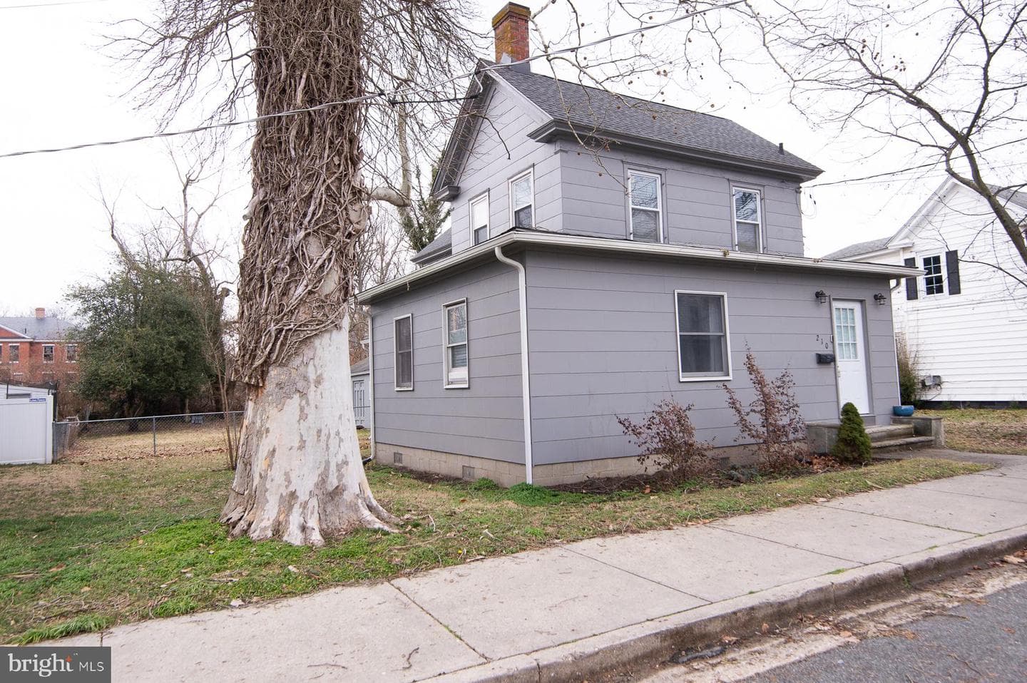 210 Choptank Avenue photo 2