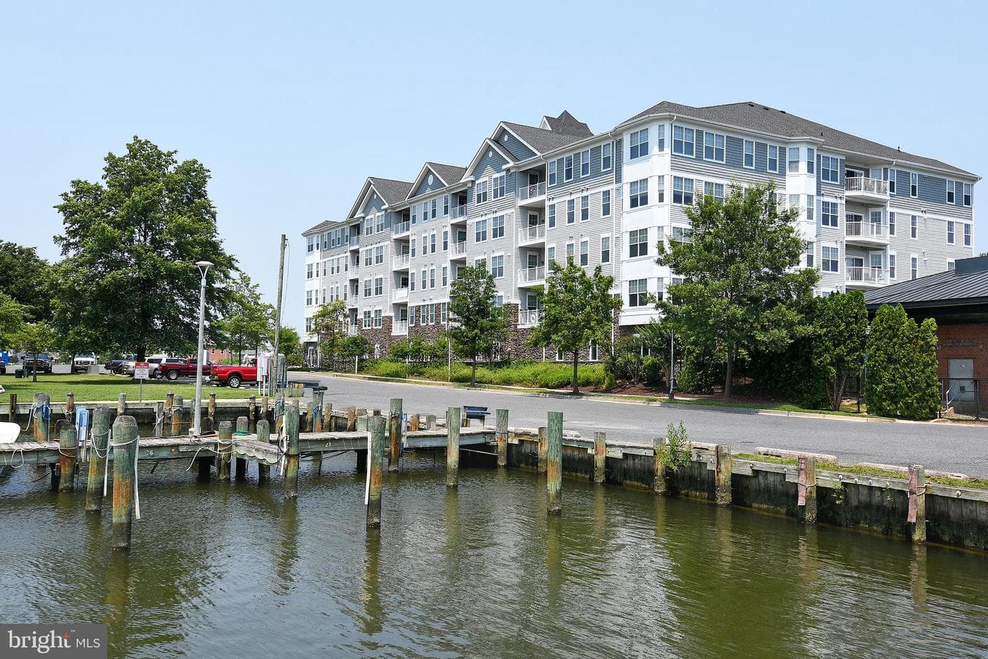 700 Cattail Cove #408 photo 2