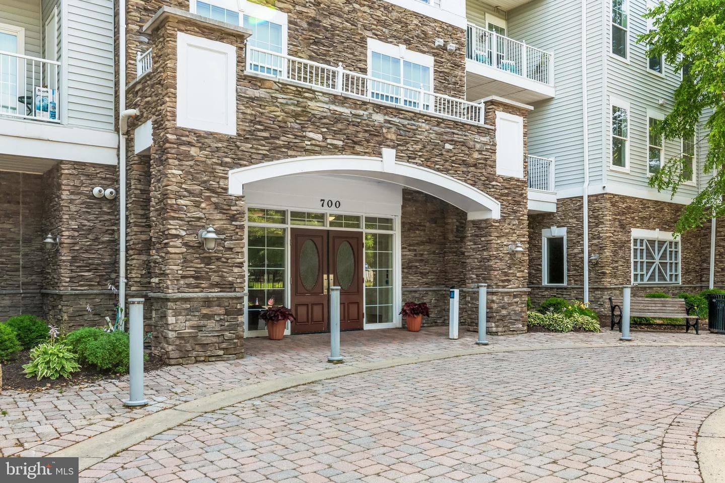 700 Cattail Cove #408 photo 3