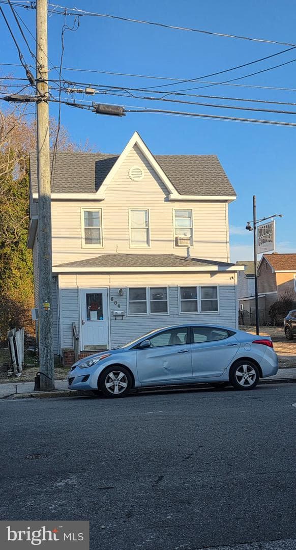 604 Pine Street, Cambridge