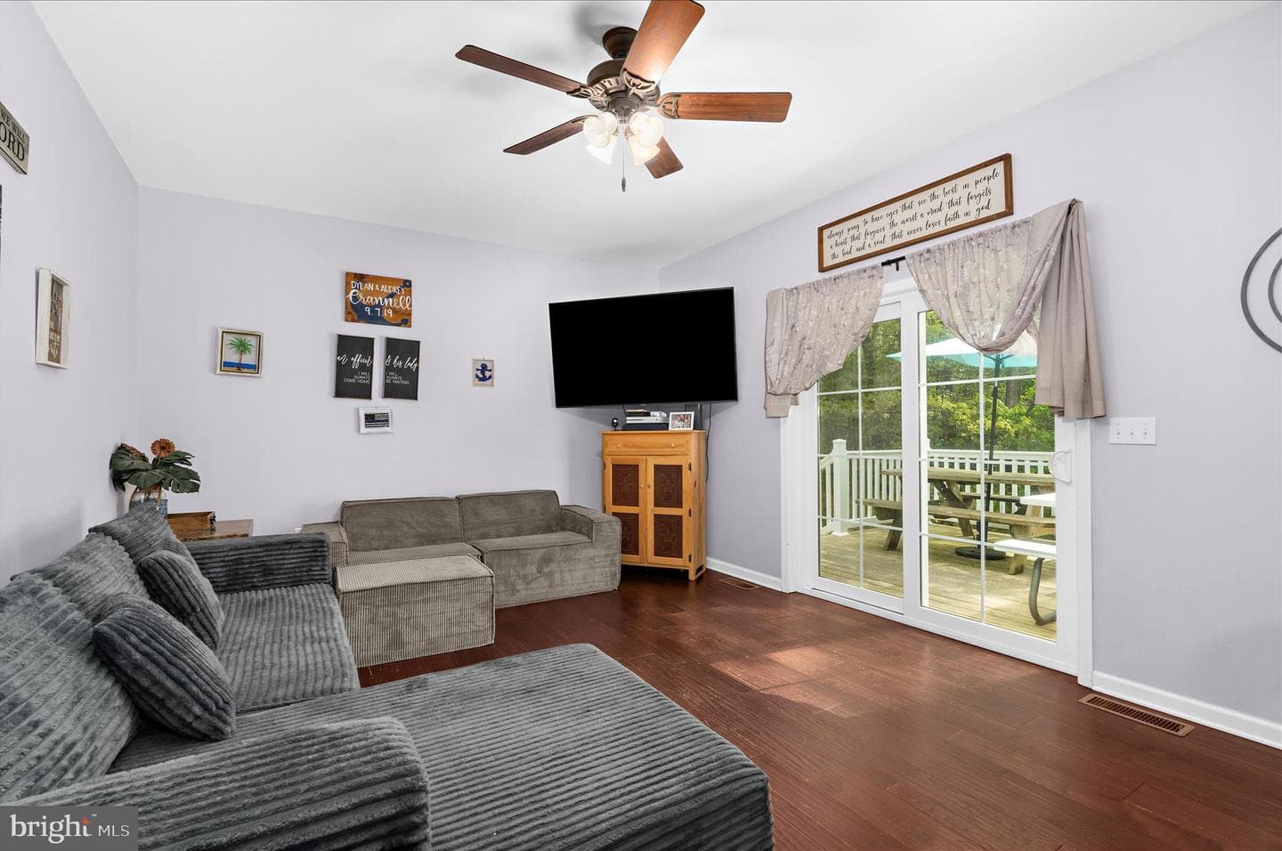 6941 Hubbard Road photo 9