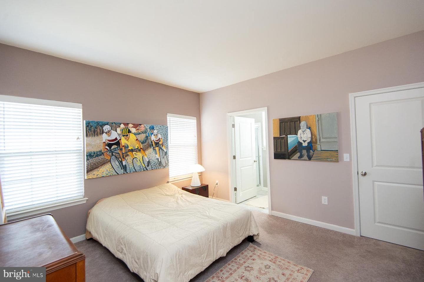 159 Regulator Drive N photo 20