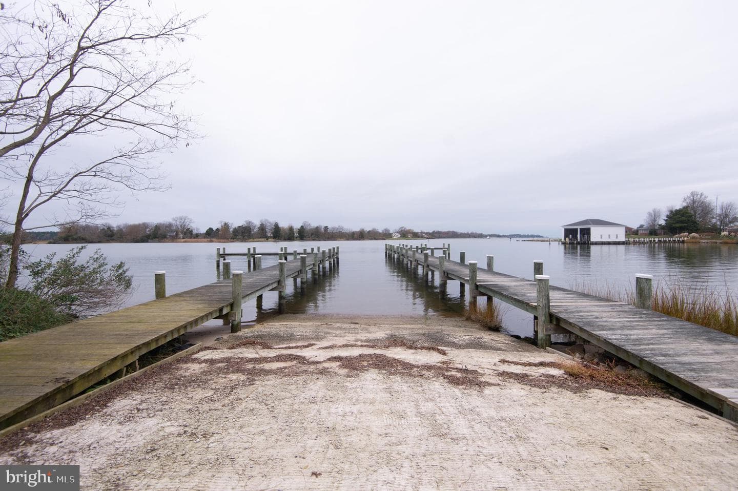 159 Regulator Drive N photo 29