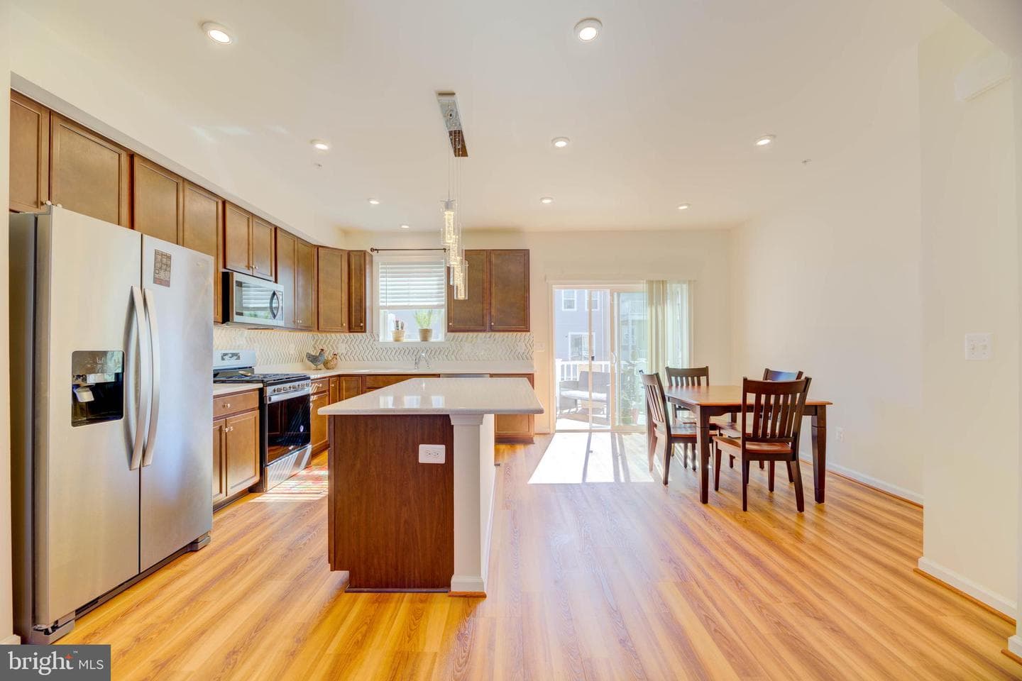343 Shipyard Drive photo 10