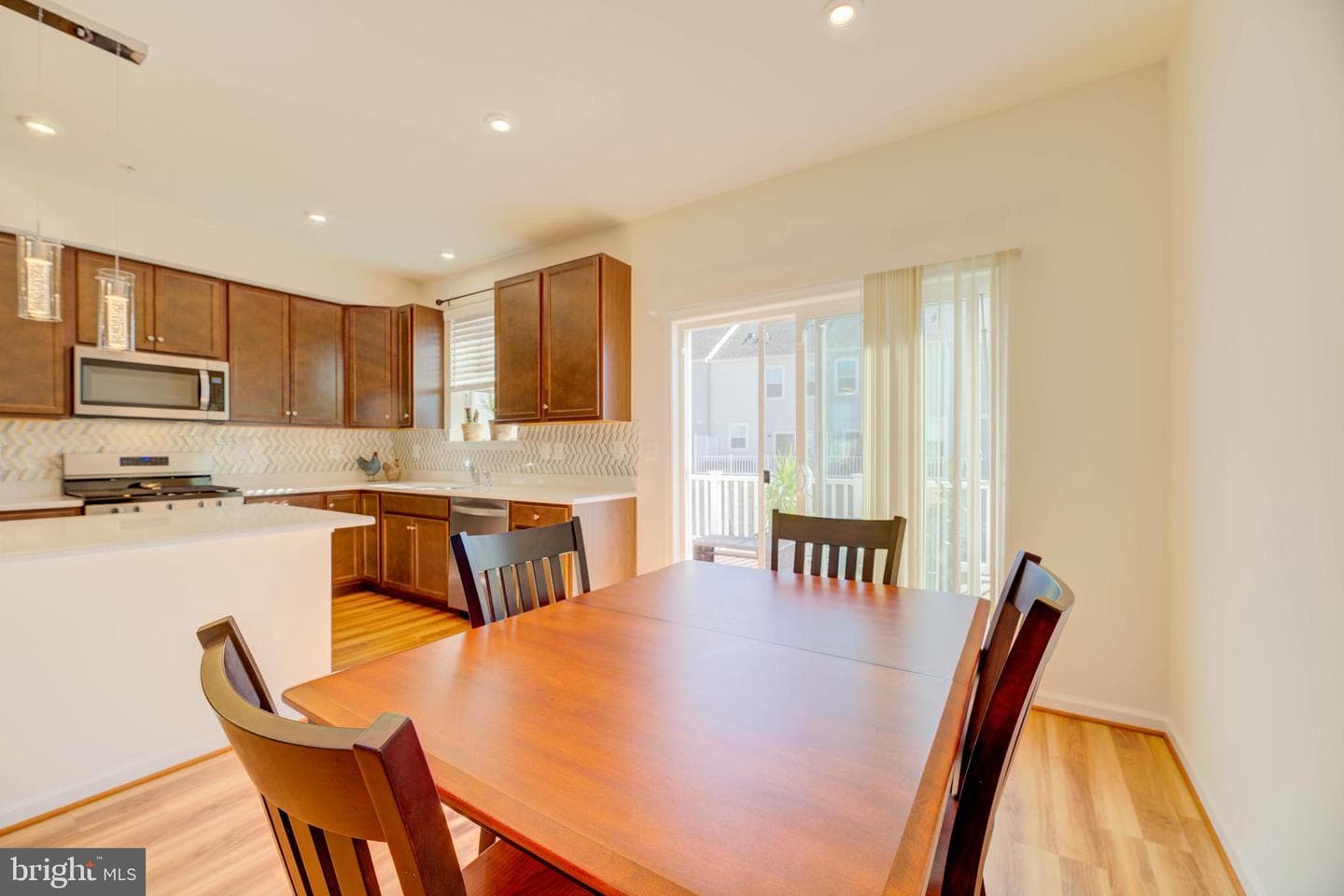343 Shipyard Drive photo 14