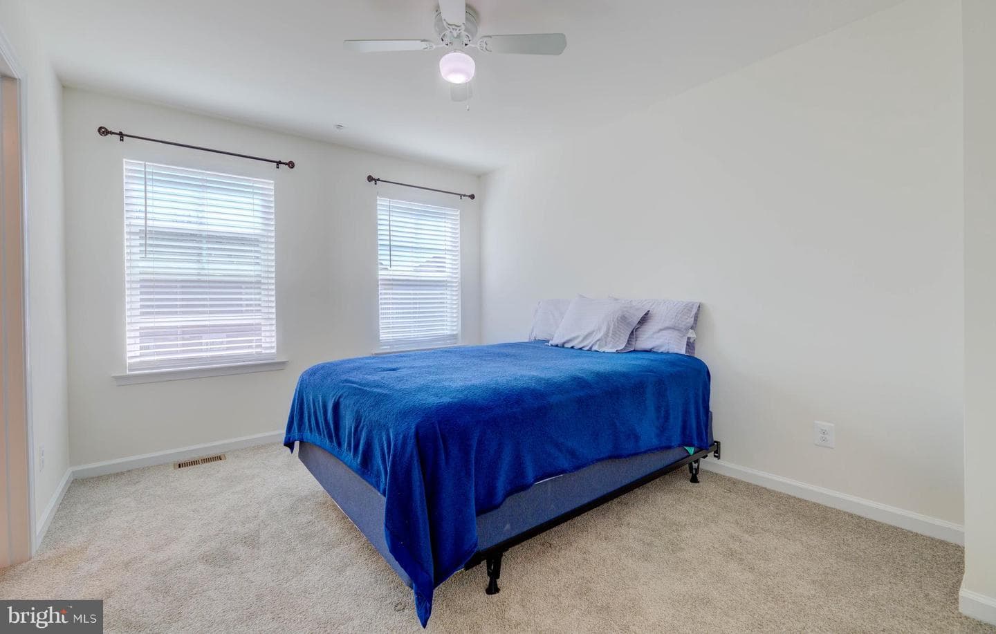 343 Shipyard Drive photo 21