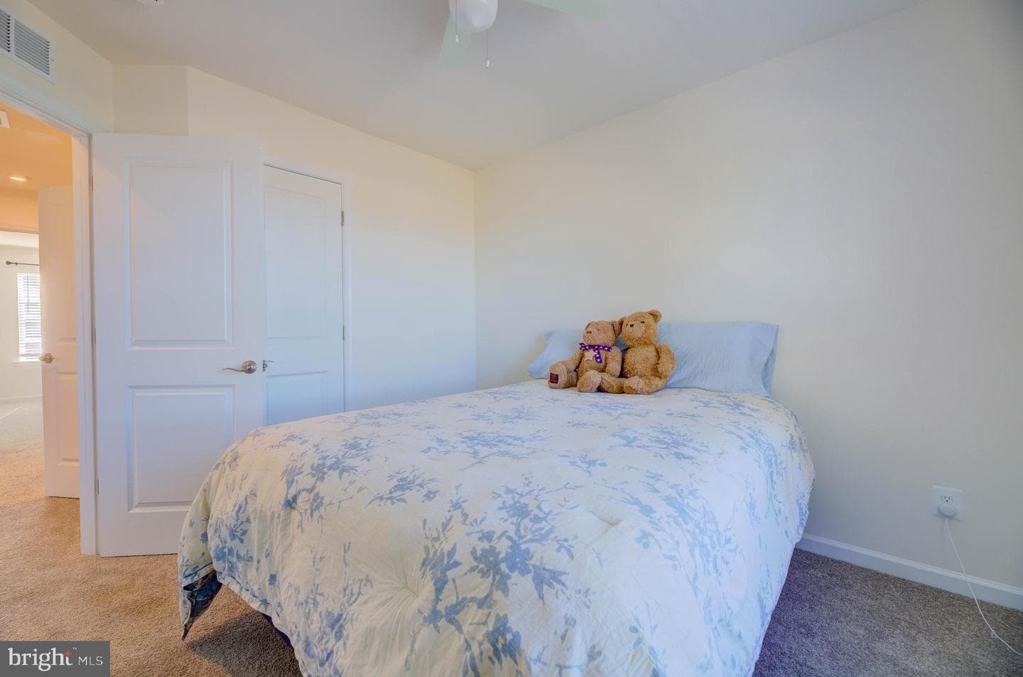 343 Shipyard Drive photo 26