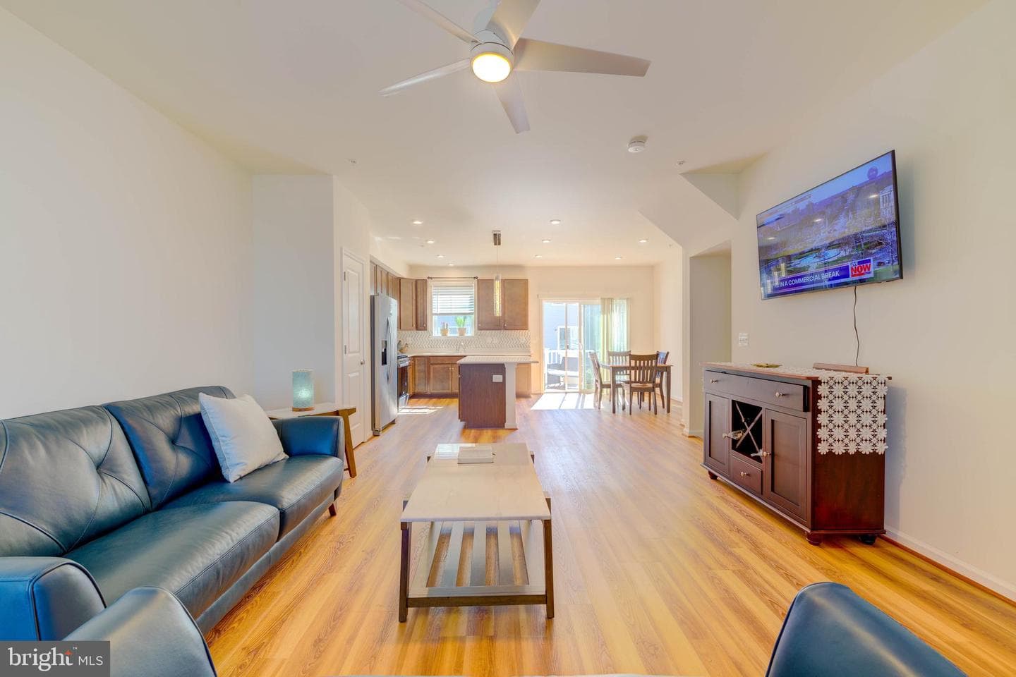 343 Shipyard Drive photo 3
