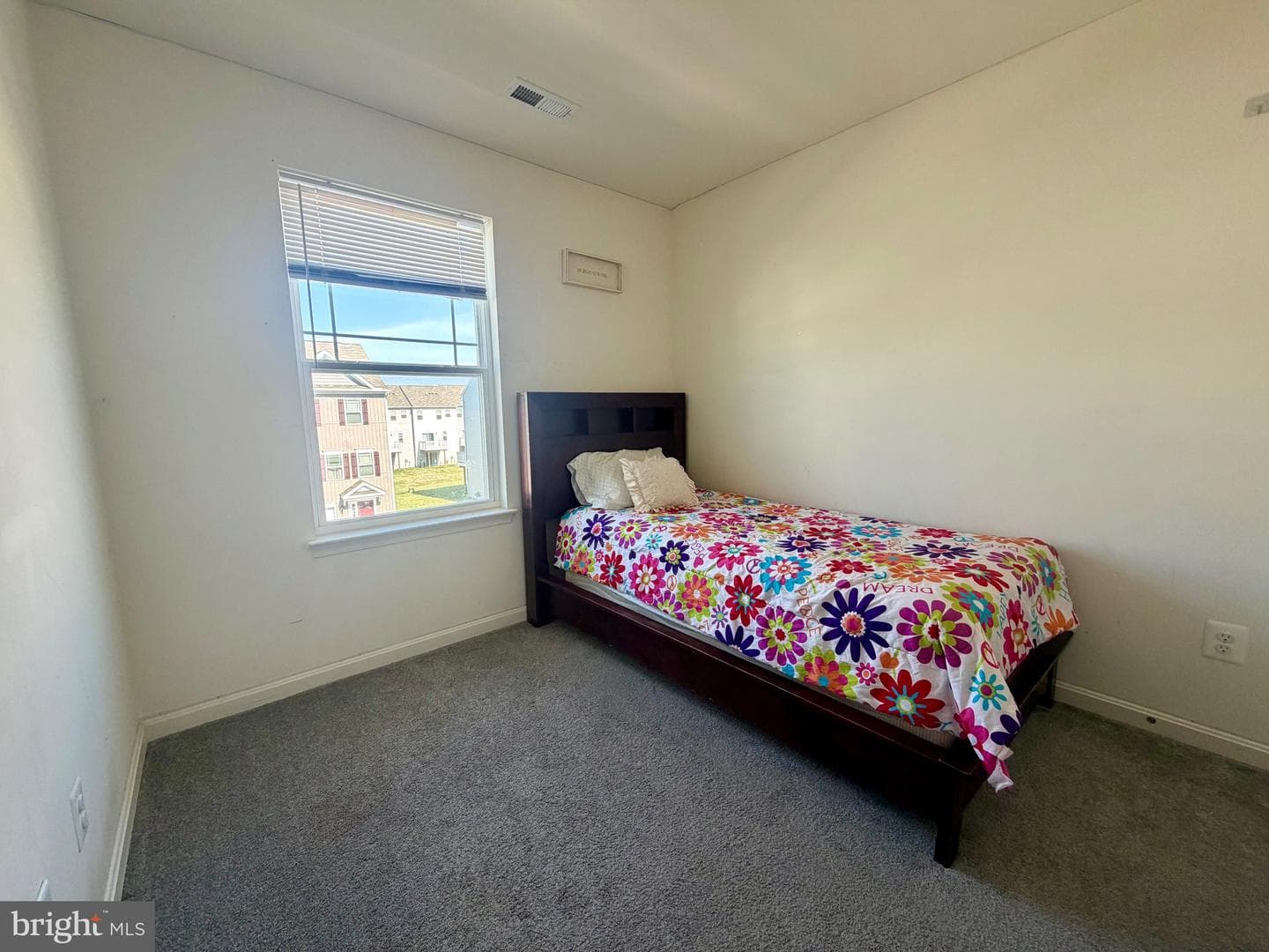2520 Boeing Way photo 8