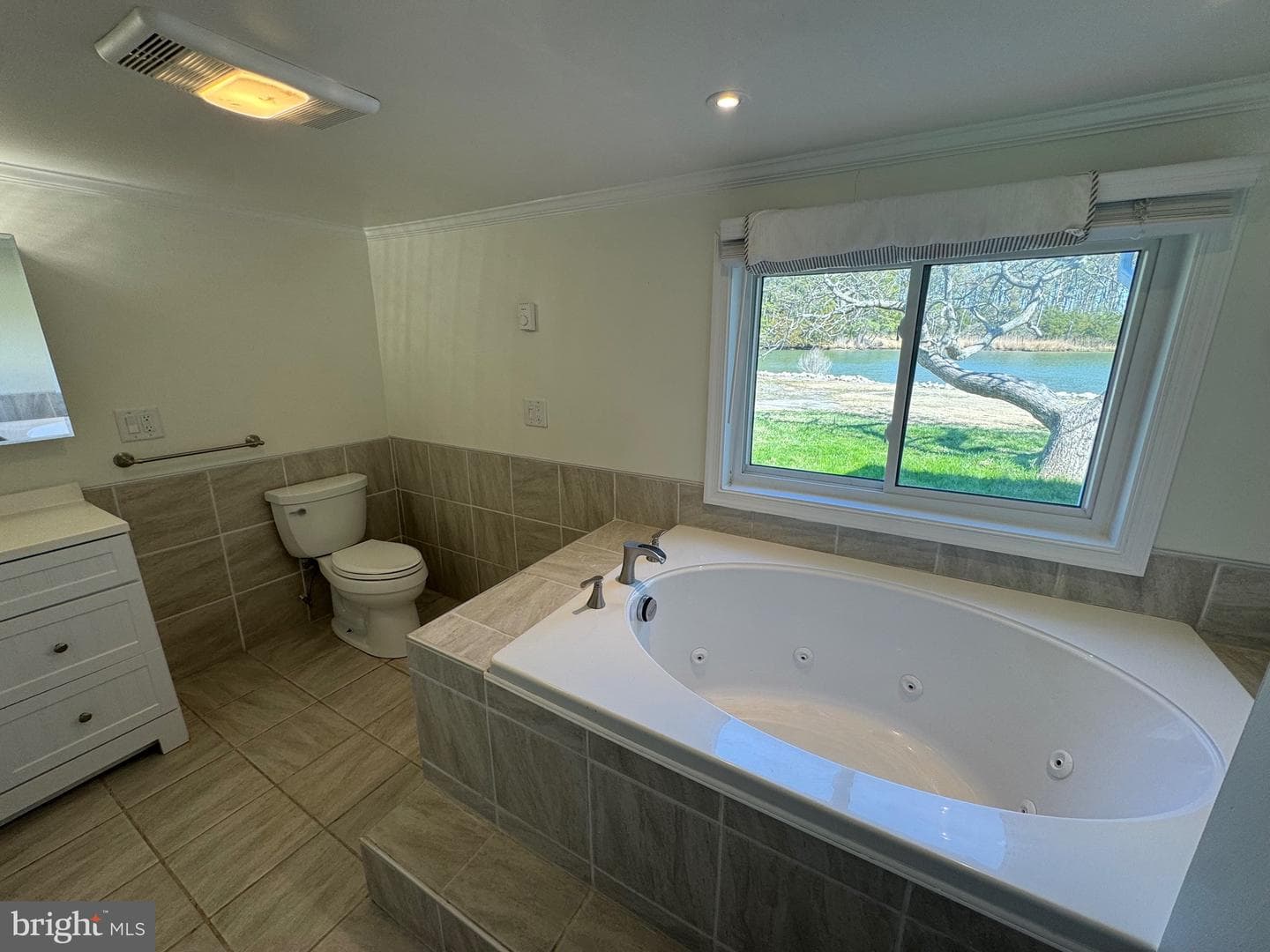 5511 Casson Neck Road photo 19