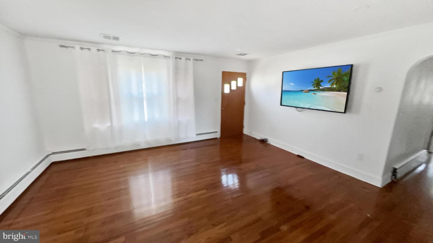 13 Nanticoke Road photo 3