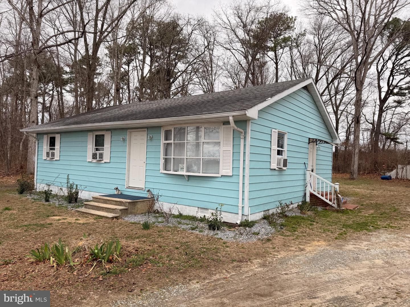 4714 Payne Road photo 2