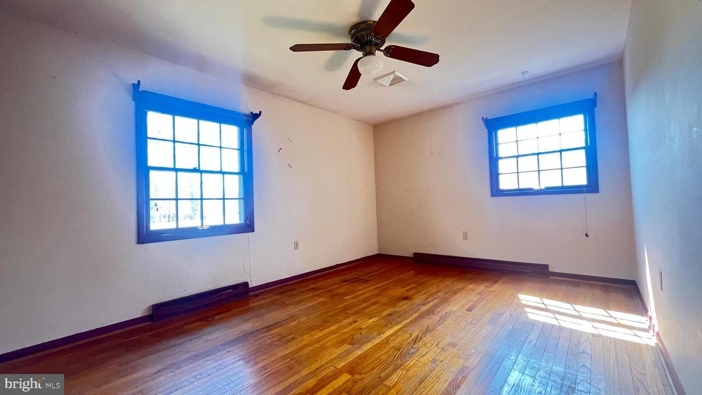2203 Hambrooks Boulevard photo 33