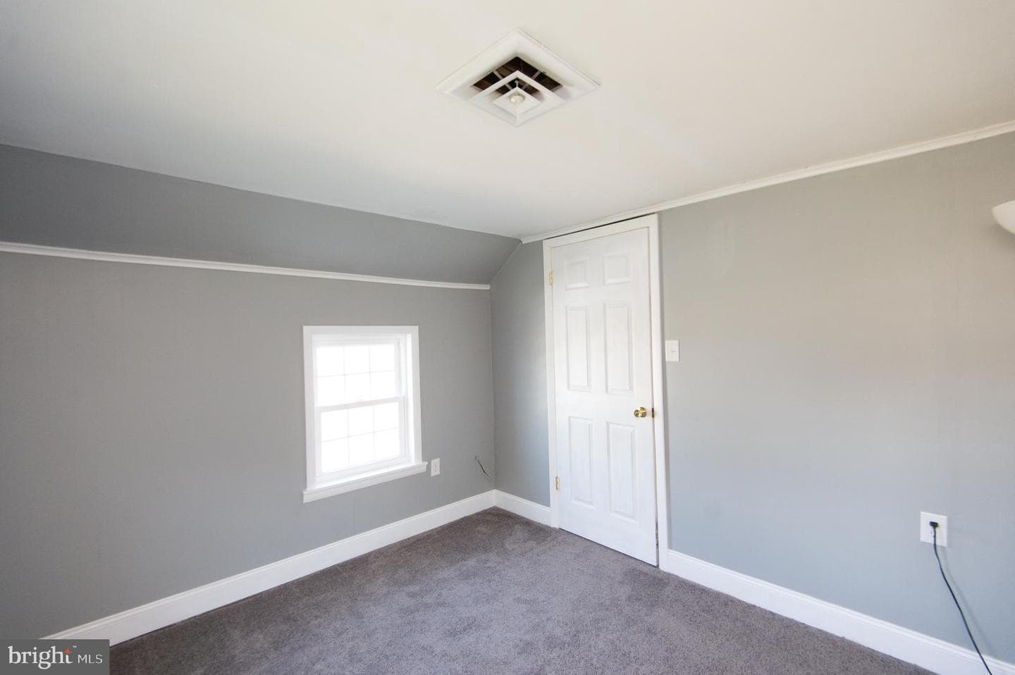205 Byrn Street photo 32