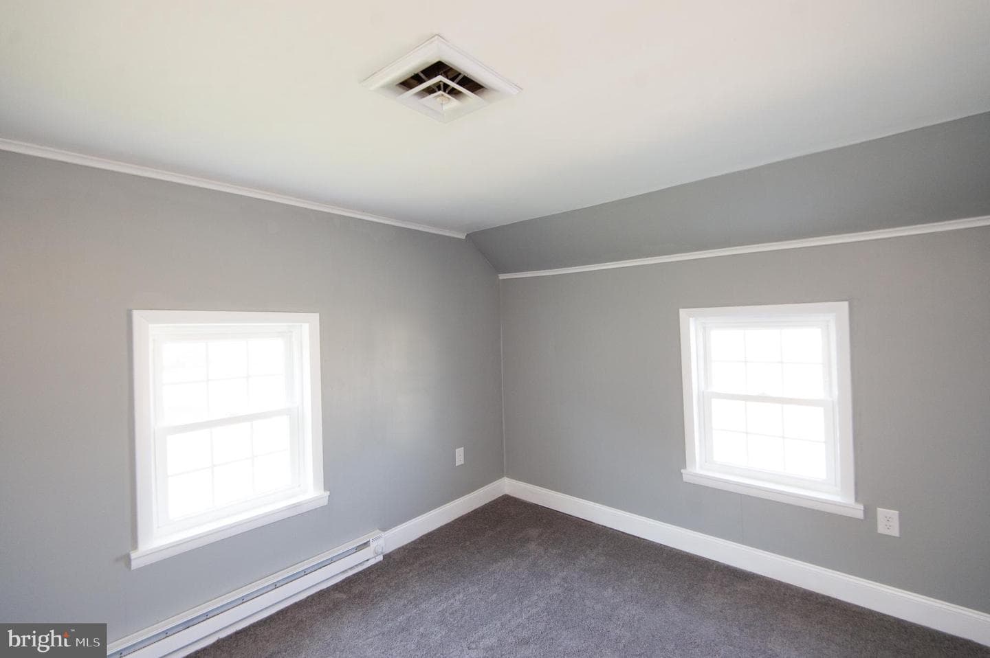 205 Byrn Street photo 33