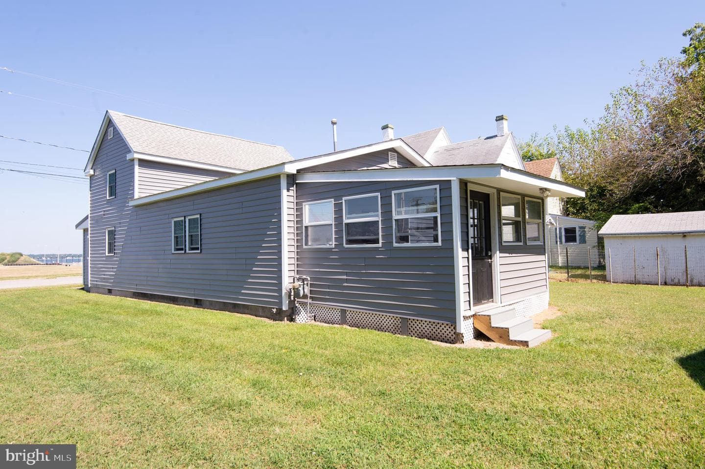 205 Byrn Street photo 40