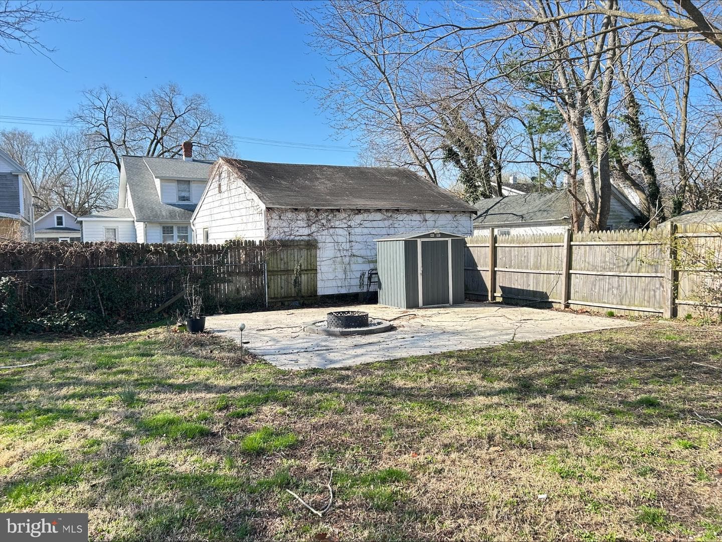 404 Phillips Avenue photo 3