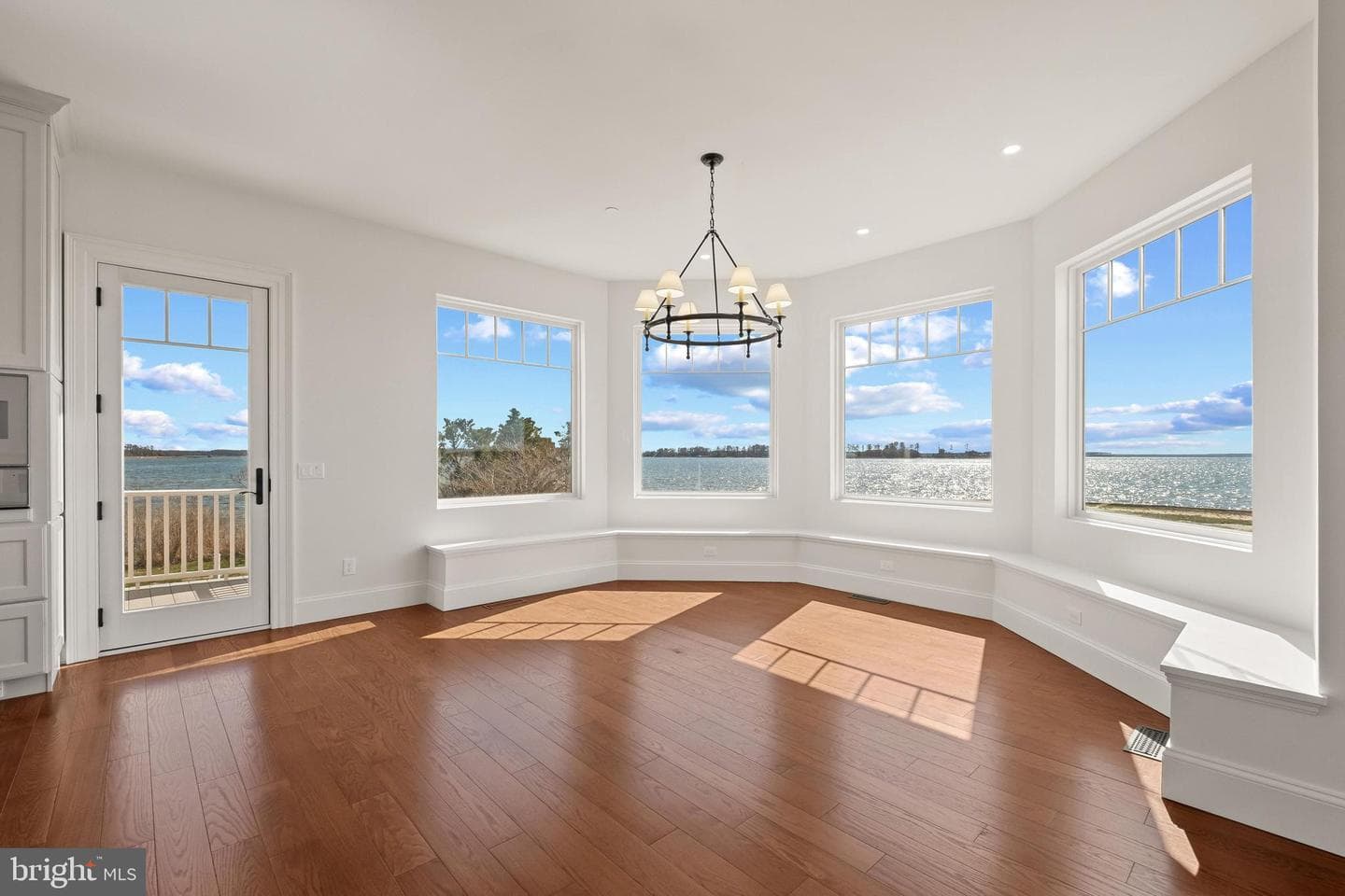 1301 Broadview Drive photo 22