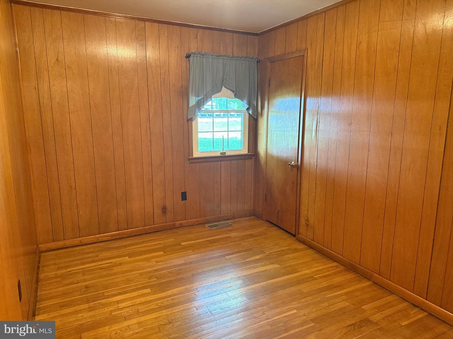 4158 Ocean Gateway photo 22