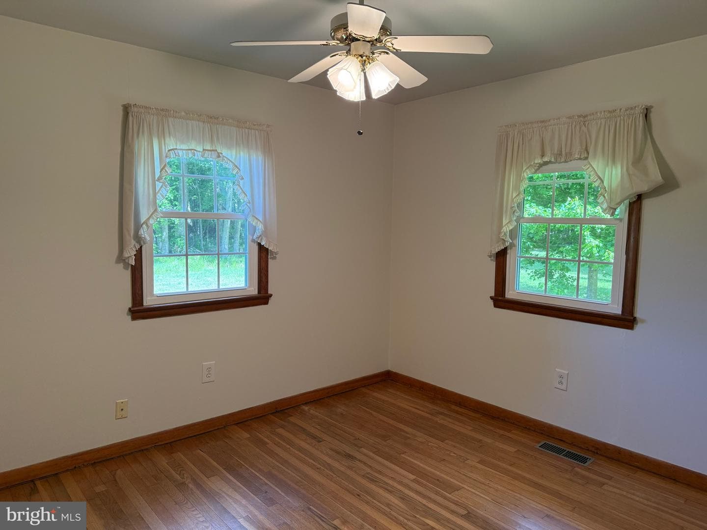 4158 Ocean Gateway photo 24