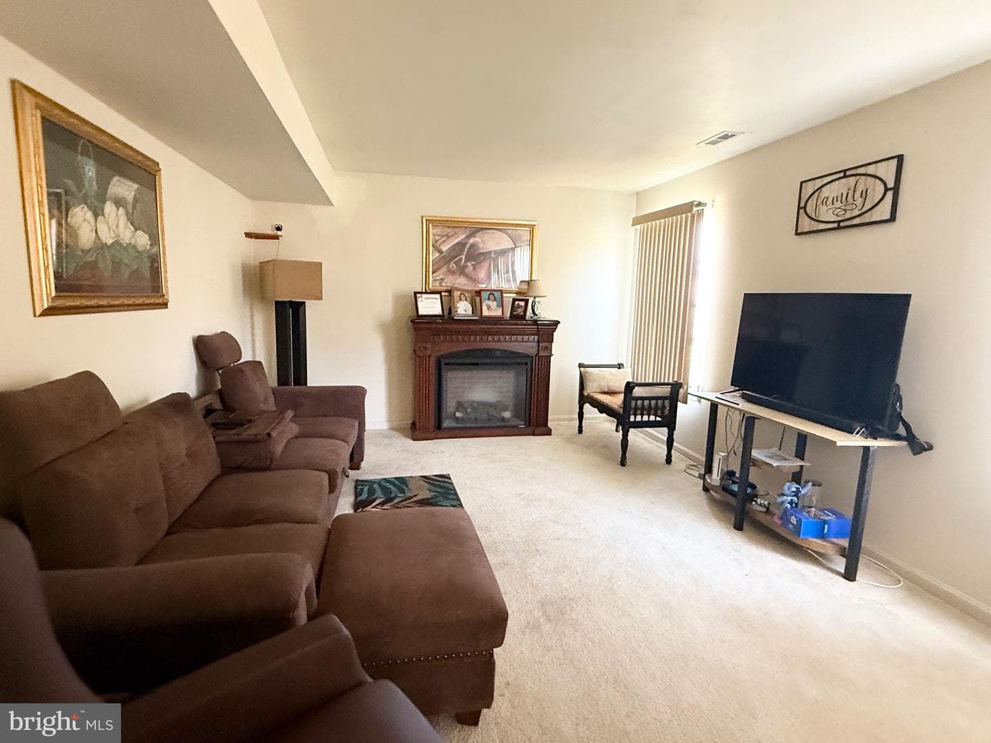 111 Martin Drive photo 13