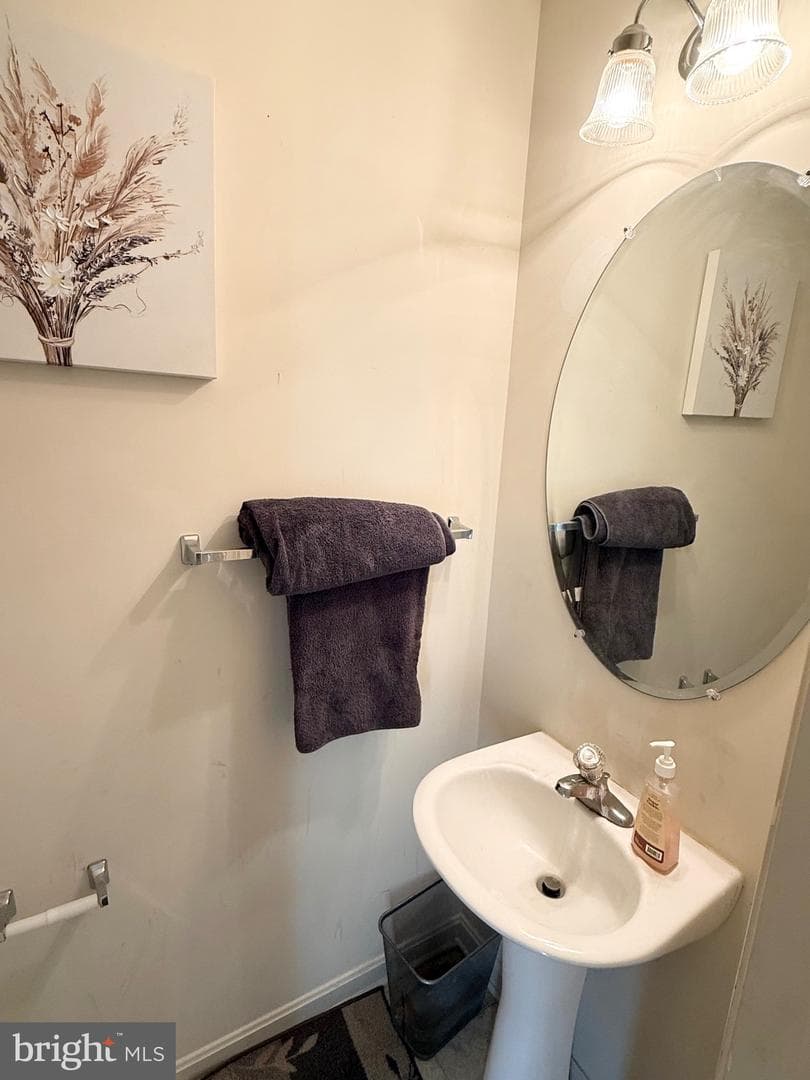 111 Martin Drive photo 16