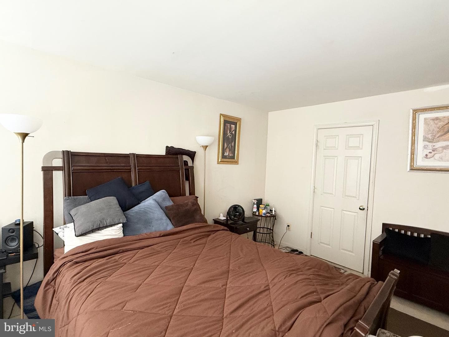 111 Martin Drive photo 18
