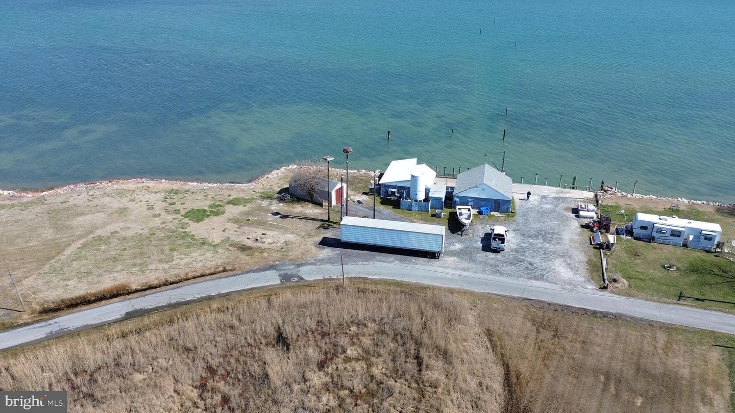1620 Steamboat Wharf photo 9