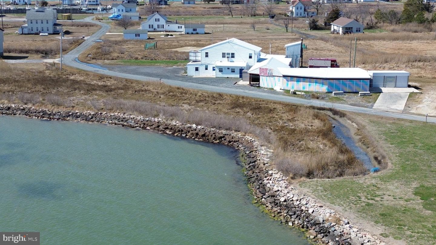 1630 Steamboat Wharf photo 3