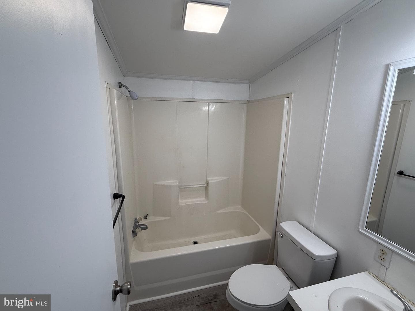 5959 Heritage Road photo 20