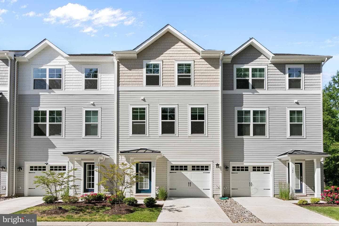 340 Shipyard Drive, Cambridge
