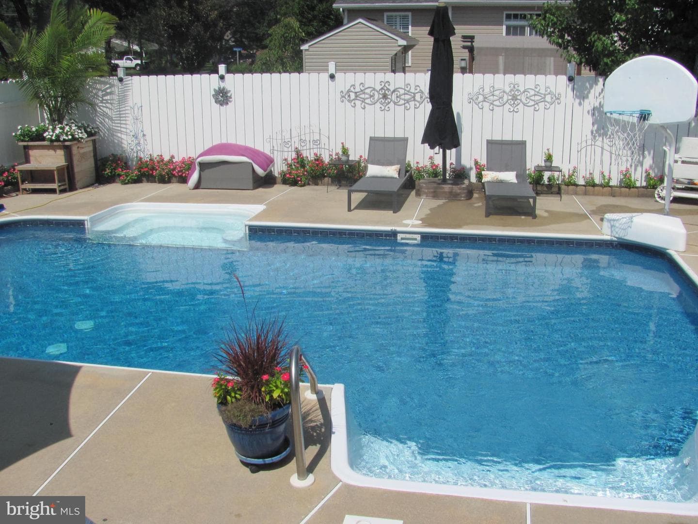 19 Holly Terrace photo 17